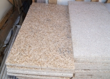 Поступление недорогого гранита